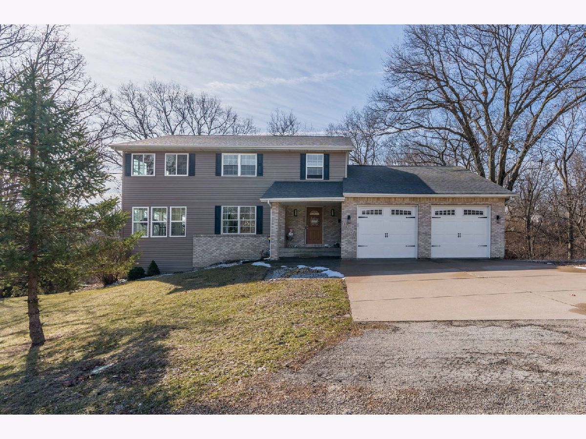  For Sale Le Claire Iowa, 28147 217th Street