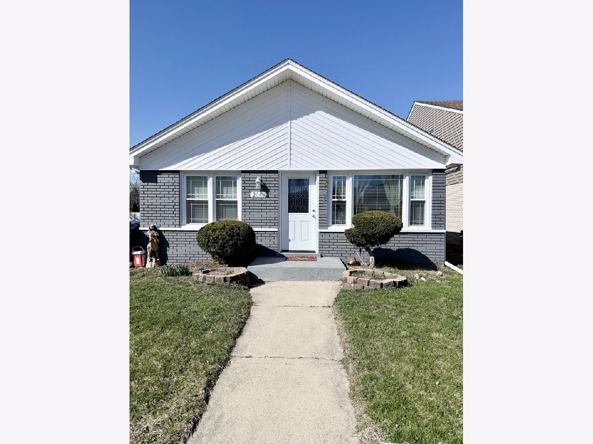  Rented Blue Island Illinois, 2840 140th