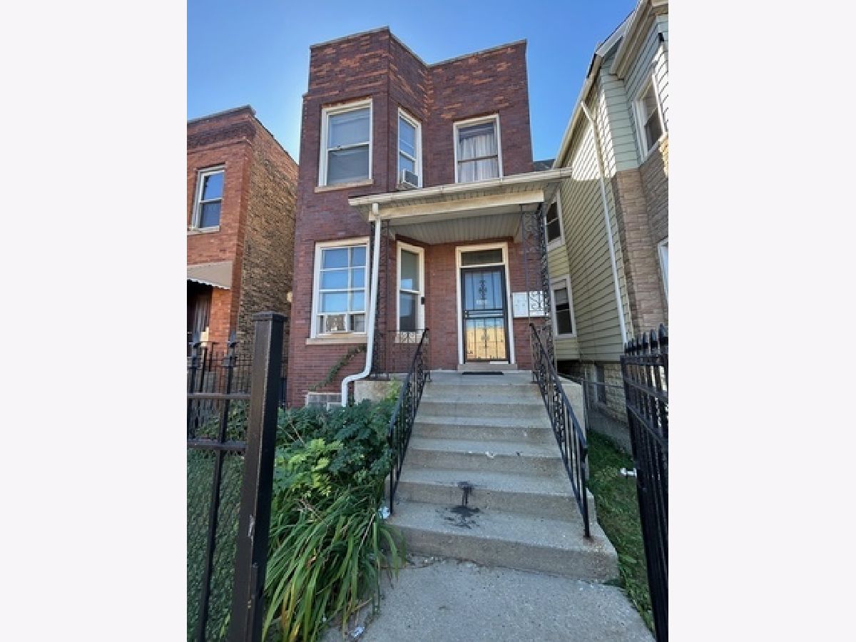  Rented Chicago Illinois, 3530 Elston