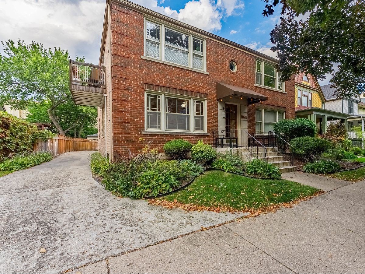  For Sale Oak Park Illinois, 1038 Superior Street