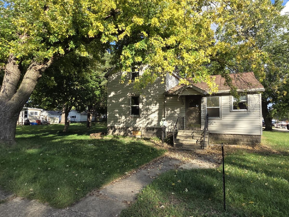 For Sale Manteno Illinois, 296 Oak Street