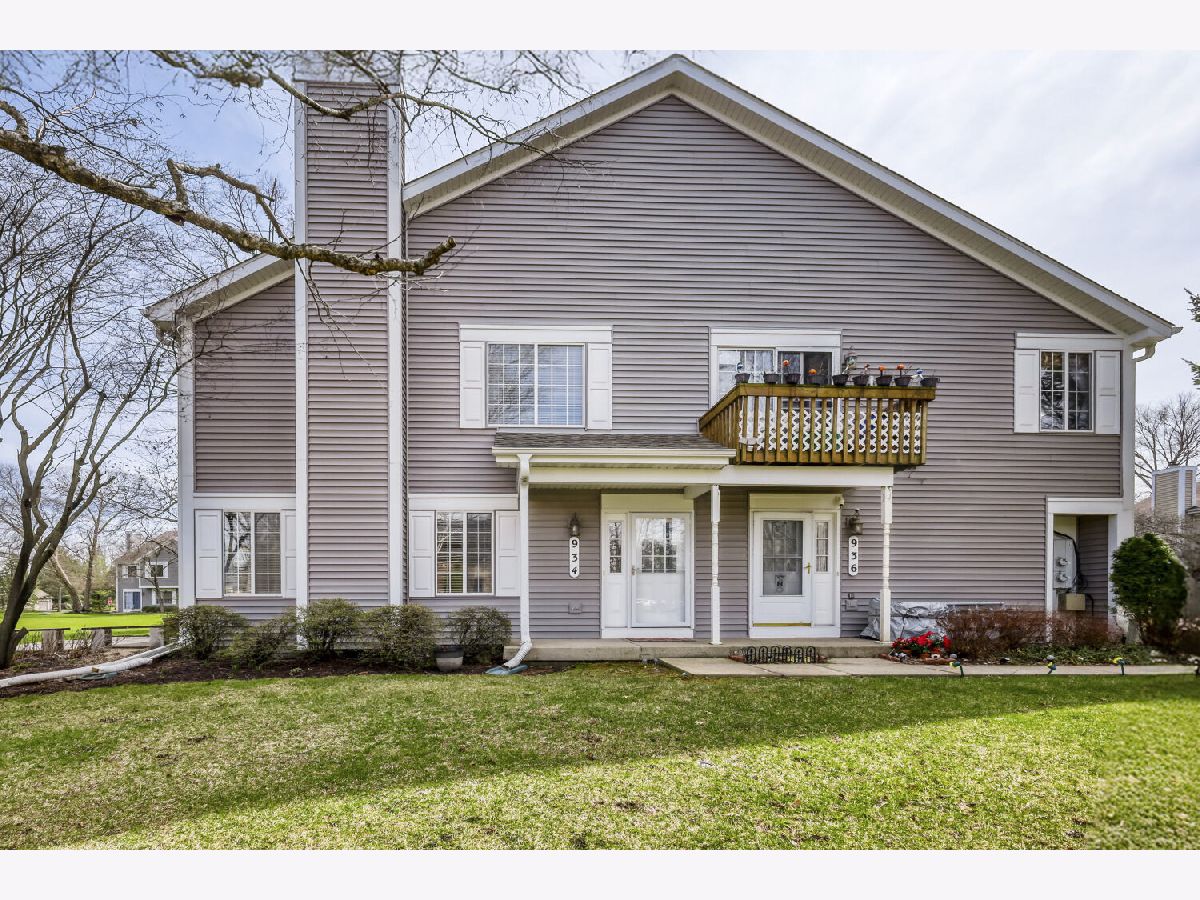  For Sale Sleepy Hollow Illinois, 934 Surrey Lane