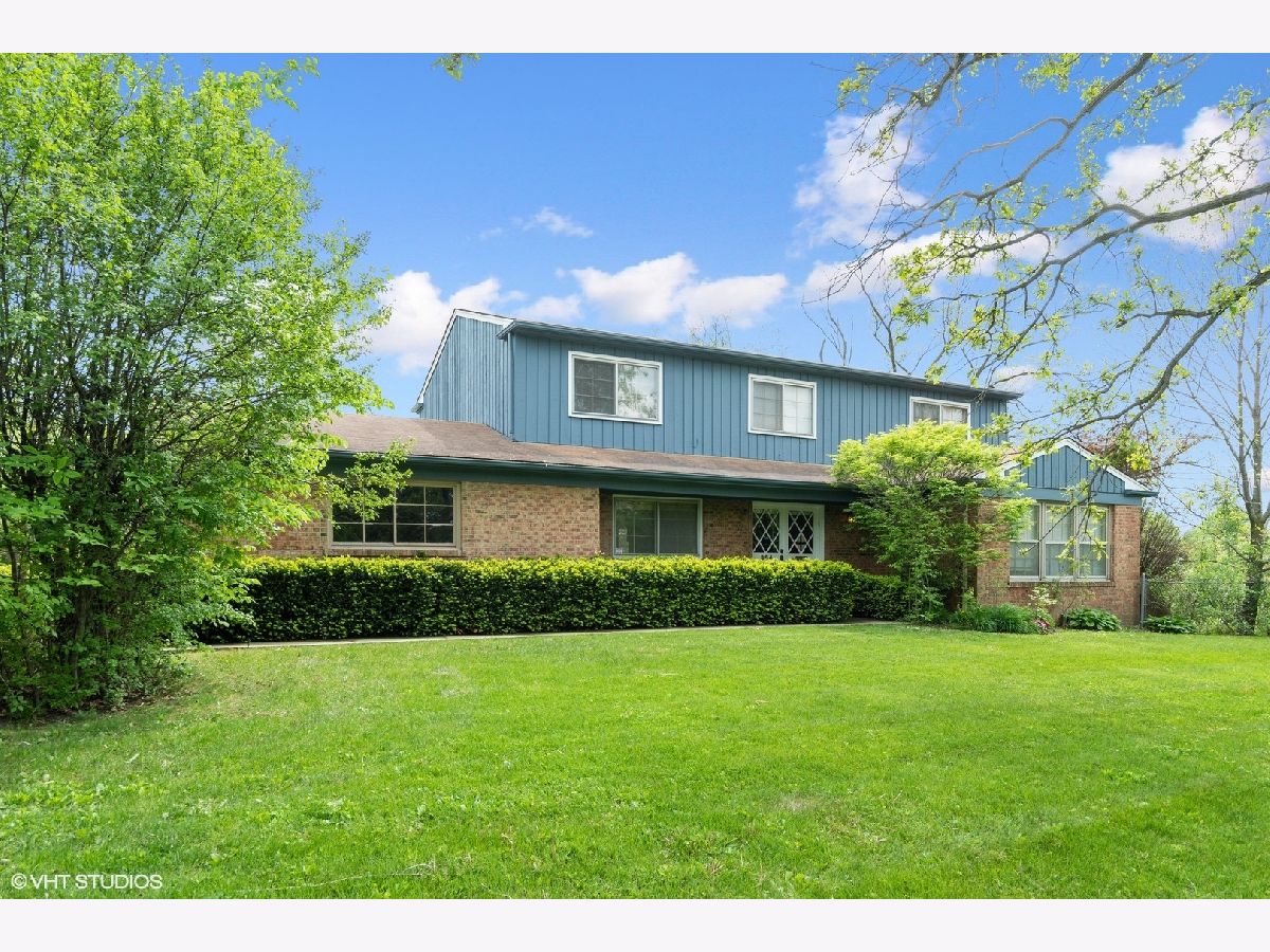  Rented Highland Park Illinois, 384 Hastings