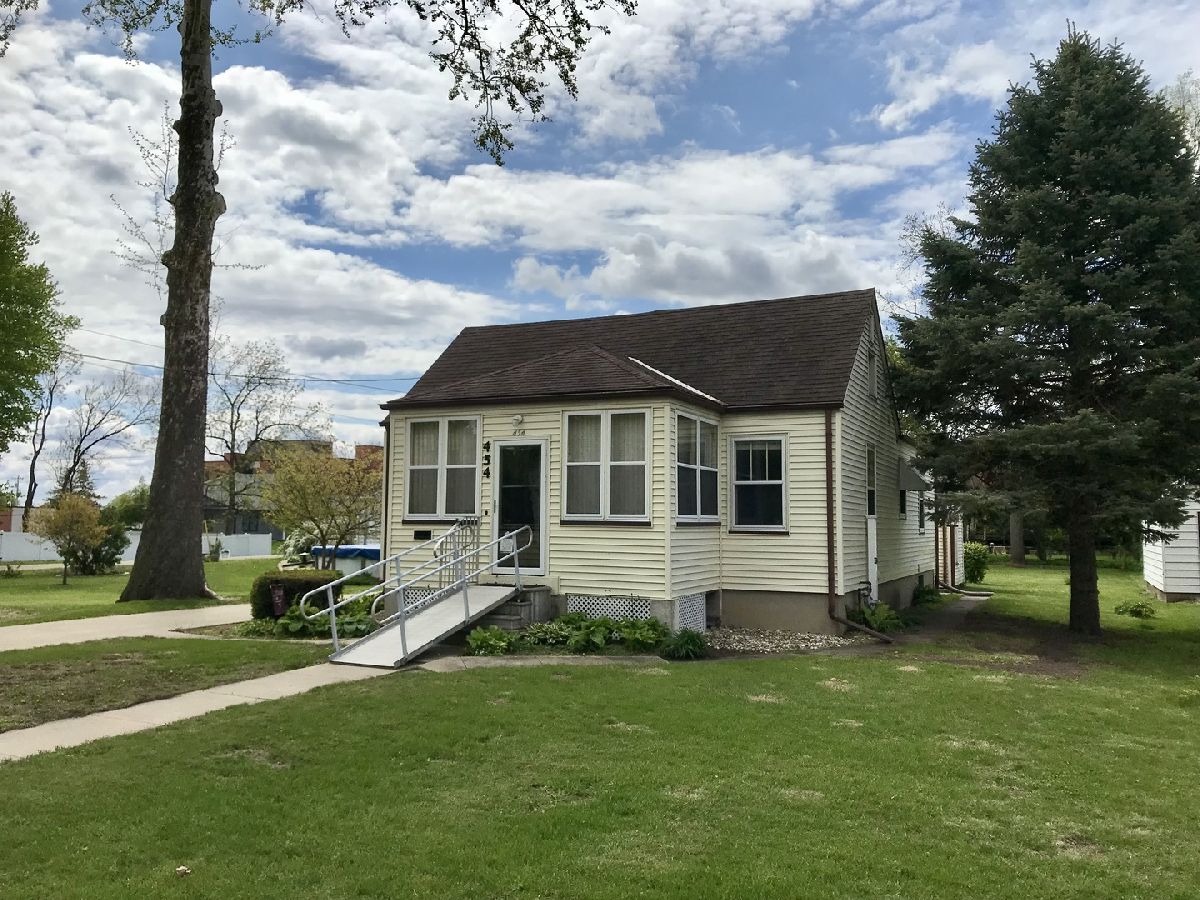 For Sale Princeton Illinois, 454 Lincoln Street