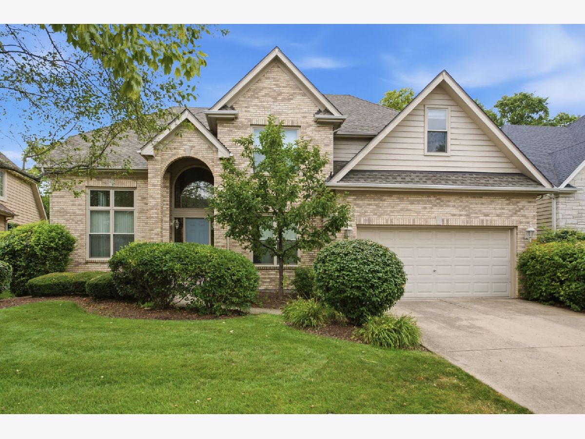  For Sale Aurora Illinois, 2529 Danhaven Court