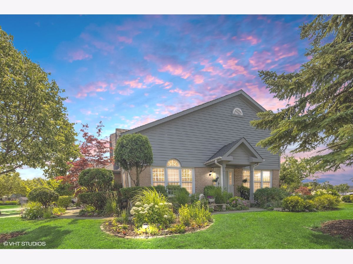 Townhomes & Homes For Sale Bloomfield Club Bloomingdale Illinois