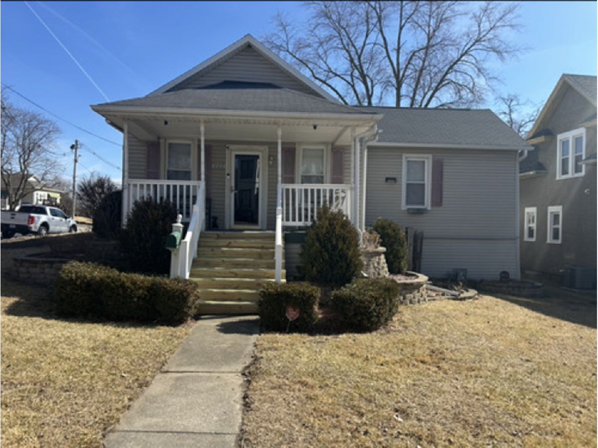  For Sale Peru Illinois, 1017 Pulaski Street