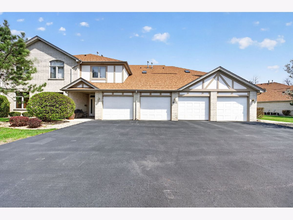 Condos & Townhomes & Homes For Sale The Pines Tinley Park Illinois, 6420 Pine Trail Lane