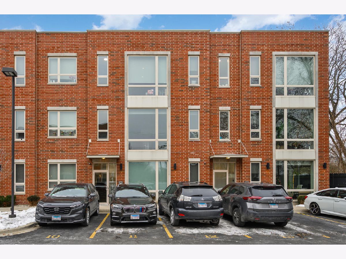  Rented Chicago Illinois, 4119 Narragansett