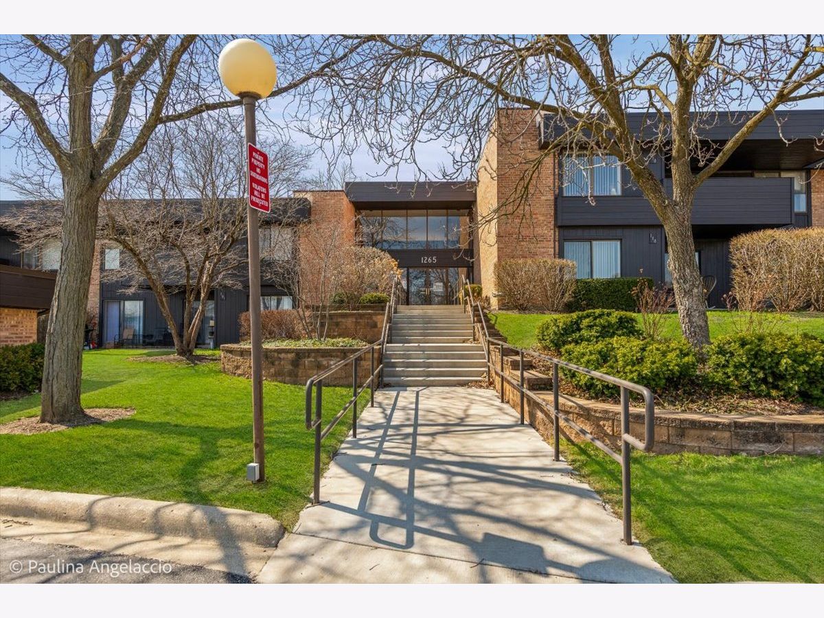  For Sale Palatine Illinois, 1265 Sterling Avenue