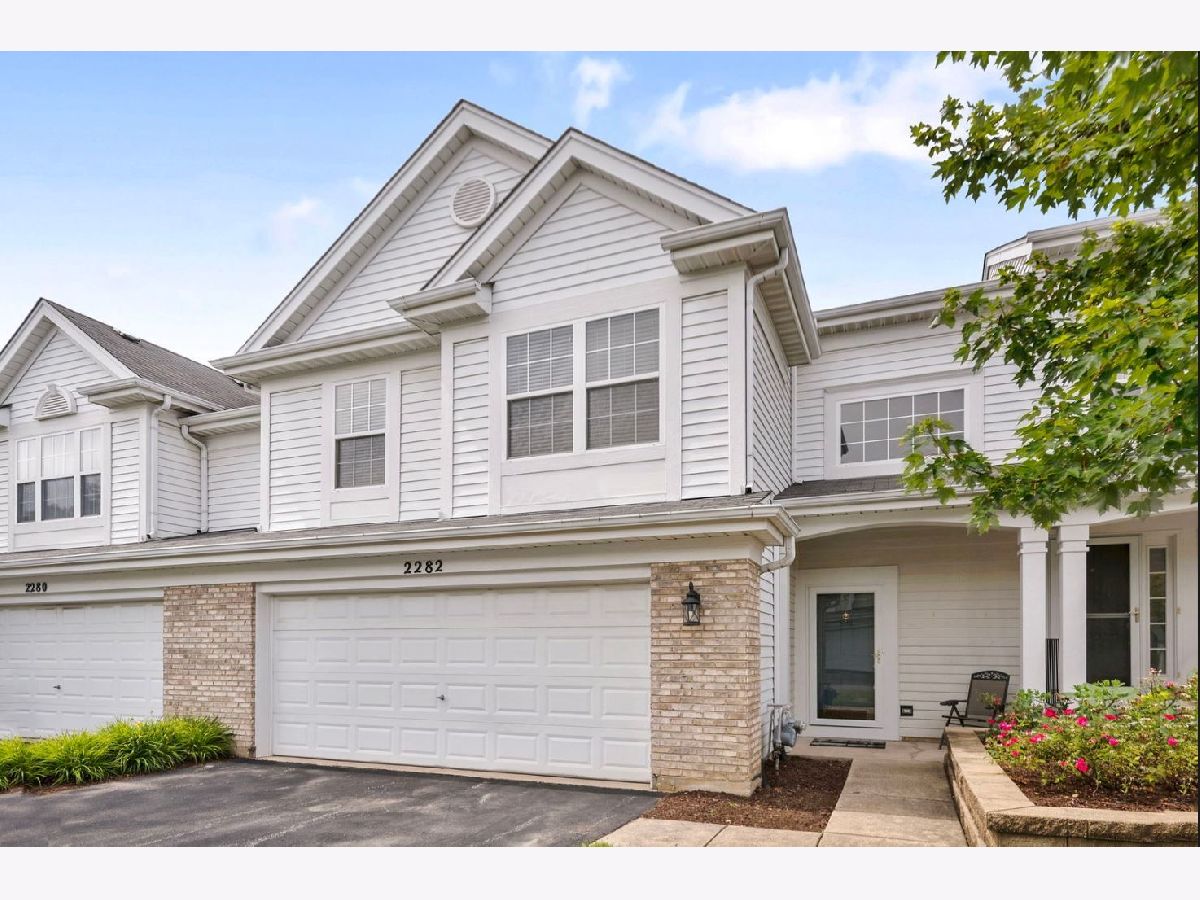 Townhomes For Rent Parkside At Countryside Aurora Illinois, 2282 Foxmoor