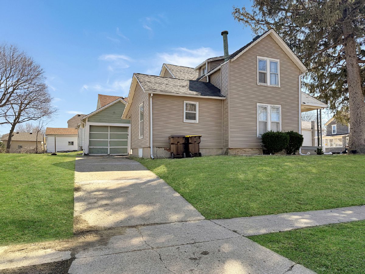  For Sale Freeport Illinois, 430 American Street