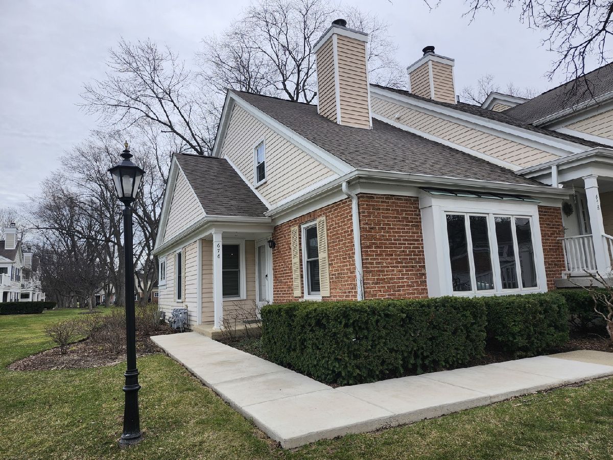  Sold Prospect Heights Illinois, 676 Regent