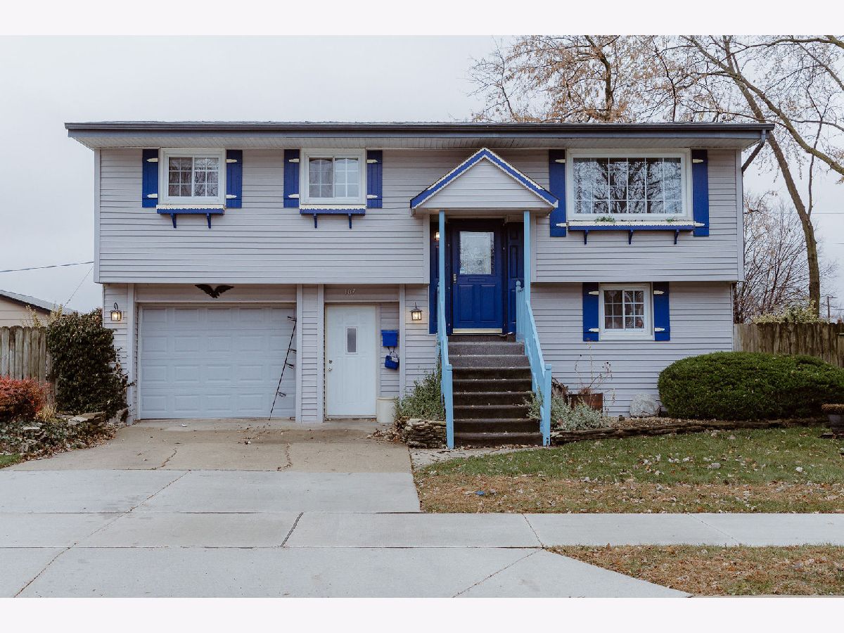 Homes For Sale Hampton Park Romeoville Illinois, 107 Arcadia Avenue