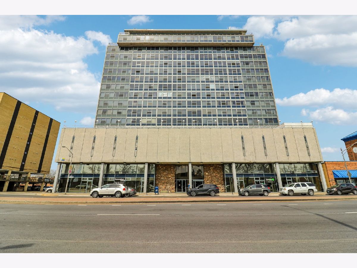 Condominiums For Sale Cameo Tower Elmwood Park Illinois, 7234 North Avenue