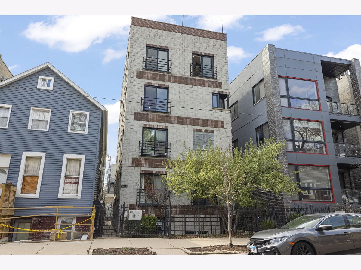  For Sale Chicago Illinois, 1016 Marshfield Avenue