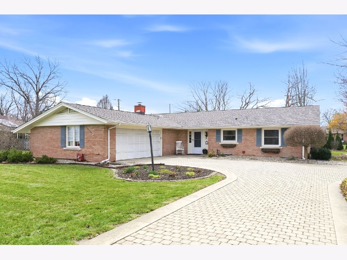  For Sale Kankakee Illinois, 120 Marquette Lane