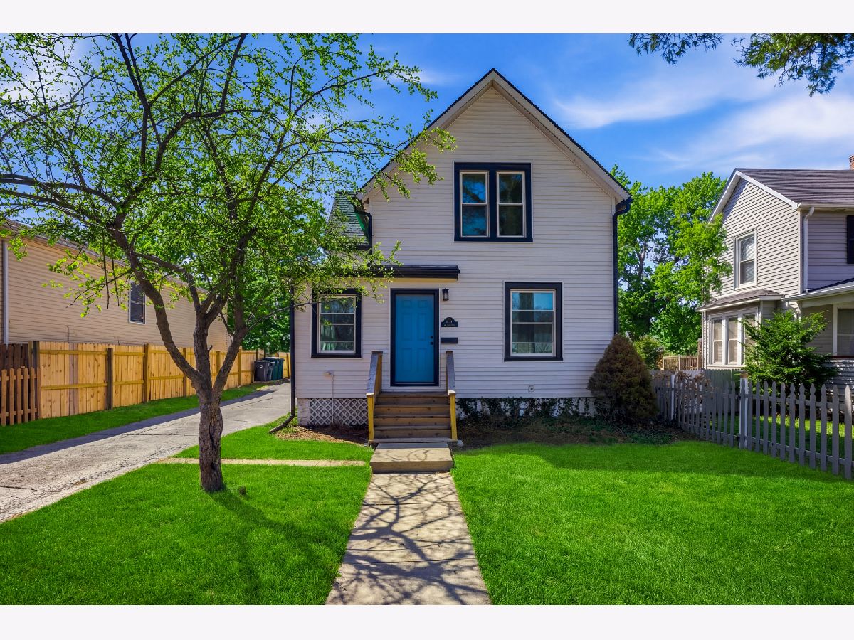  For Sale Zion Illinois, 3114 Enoch Avenue