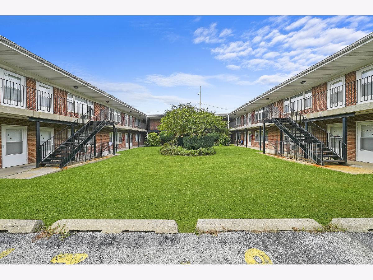  Rented Berwyn Illinois, 6606 Windsor