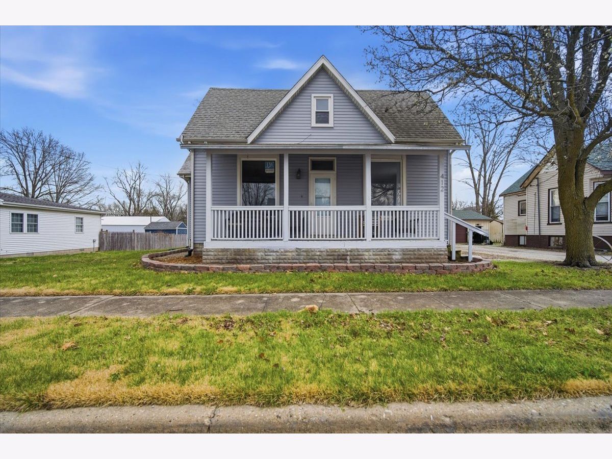  For Sale Maroa Illinois, 412 Wood Street
