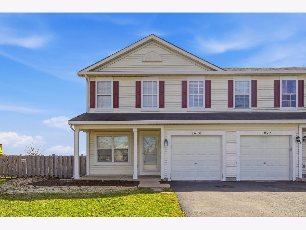  For Sale Minooka Illinois, 1420 Sherborn Court