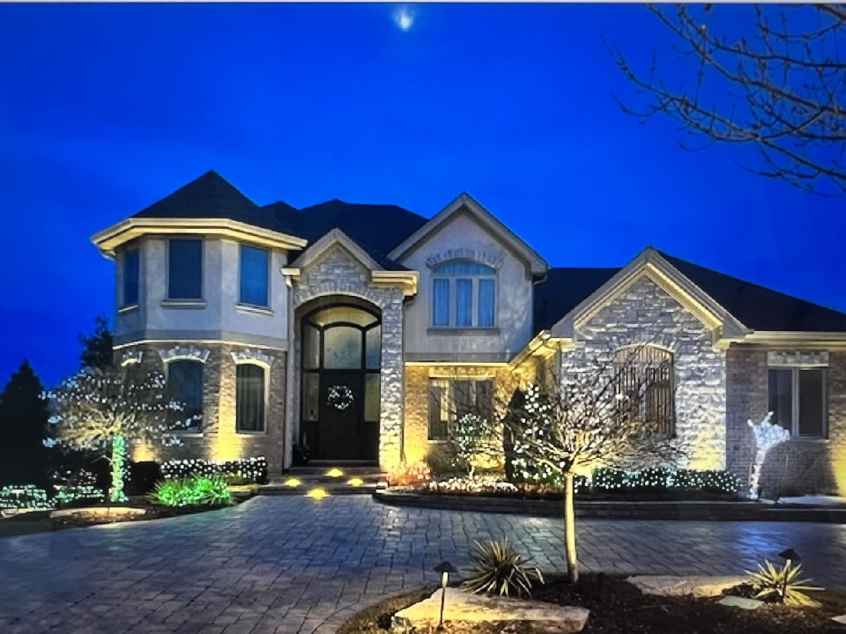  For Sale Lemont Illinois, 525 Senon Drive