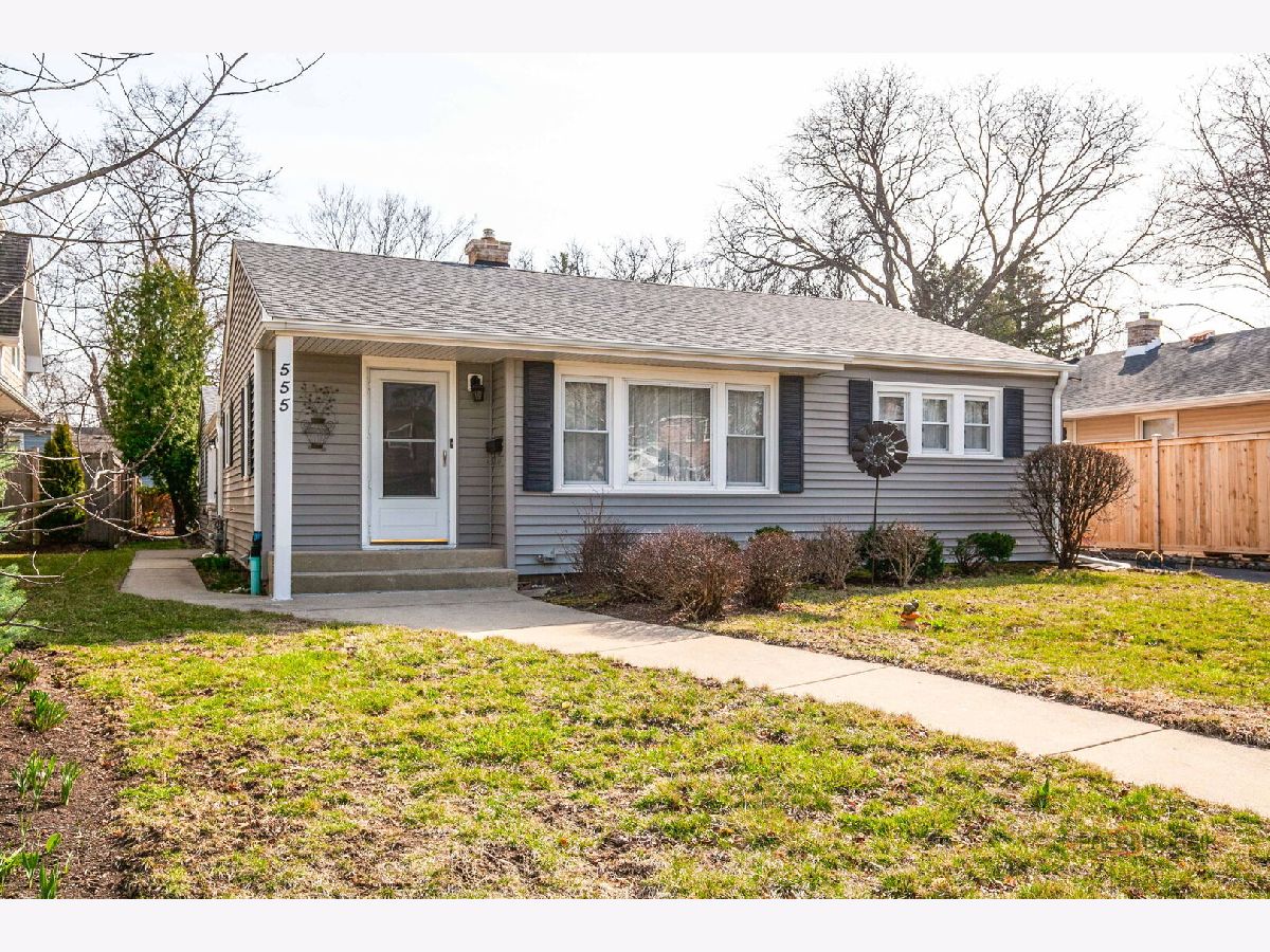 Homes & Condos & Townhomes For Sale Poet's Corner Deerfield Illinois, 555 Longfellow Avenue