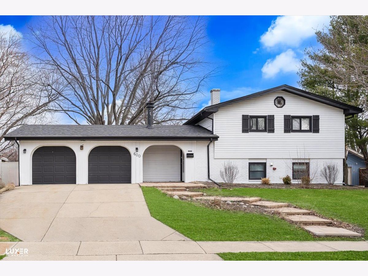  Sold Hoffman Estates Illinois, 600 Baxter