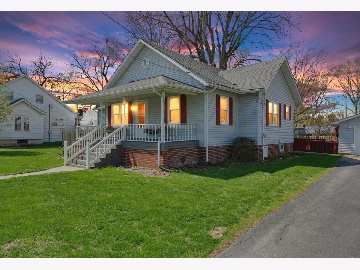  For Sale Fisher Illinois, 119 Broadway Street