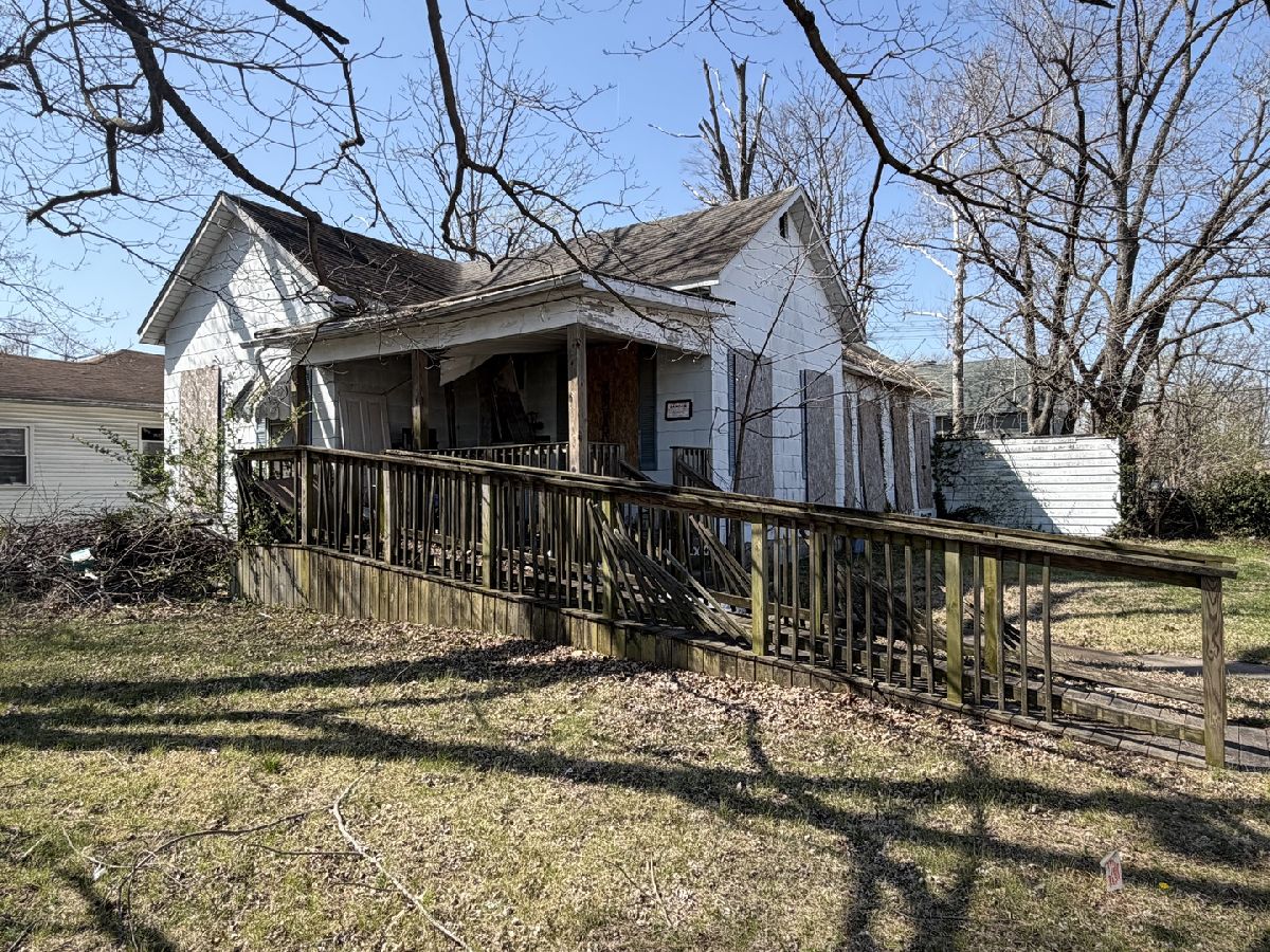  For Sale Salem Illinois, 501 Mcmackin Street