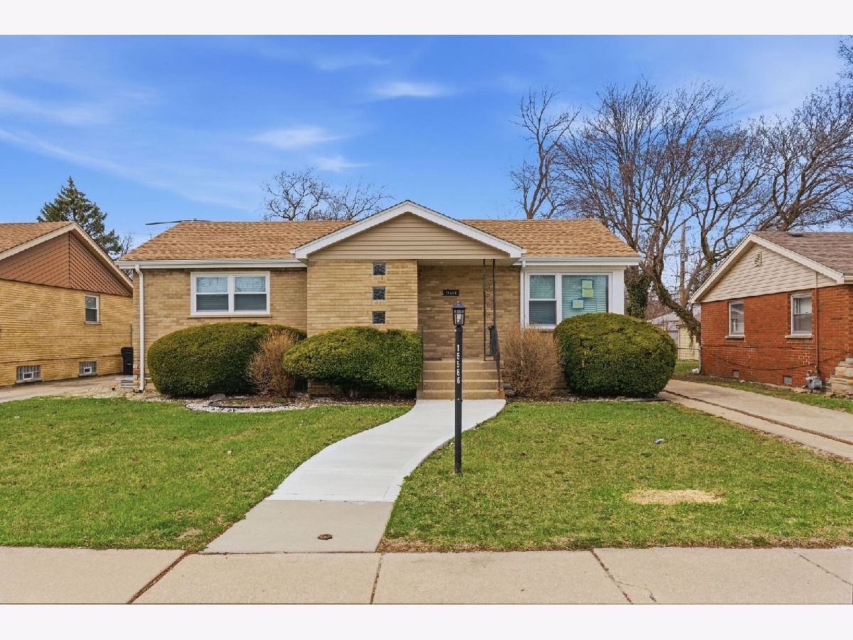  For Sale South Holland Illinois, 15566 Gouwens Lane