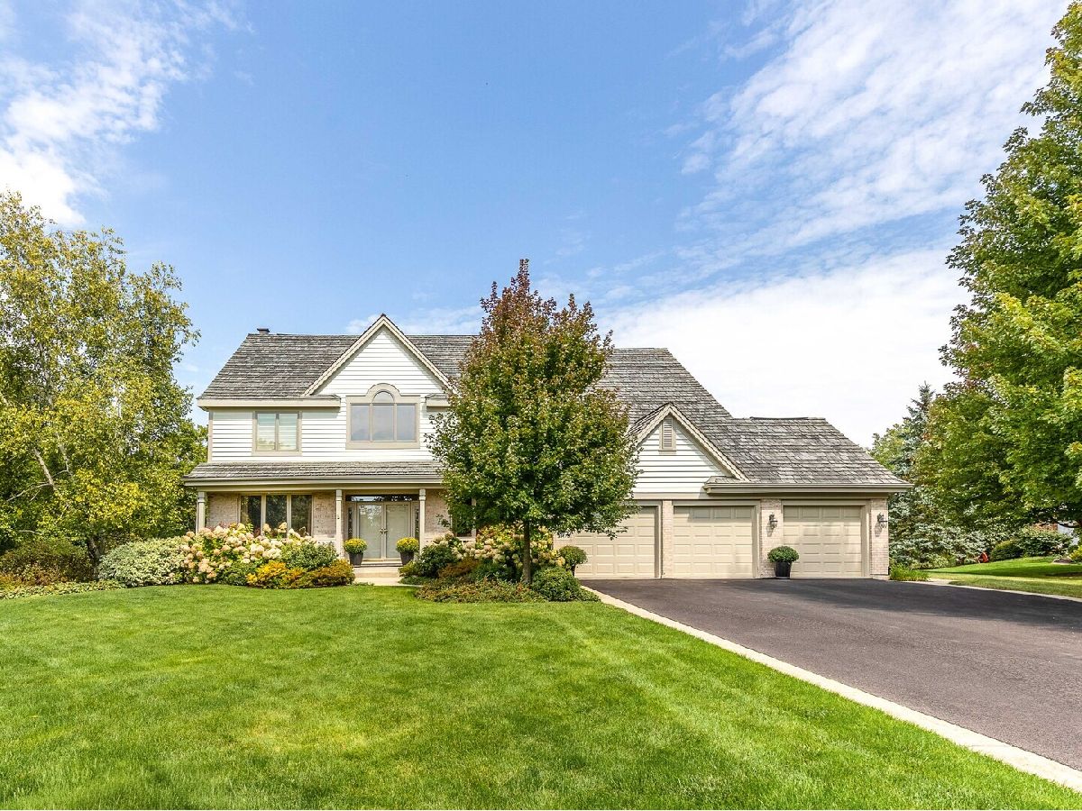  For Sale Libertyville Illinois, 31470 Reigate Lane