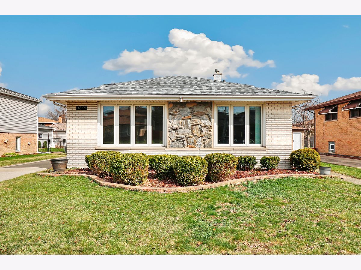  Sold Alsip Illinois, 4844 121st