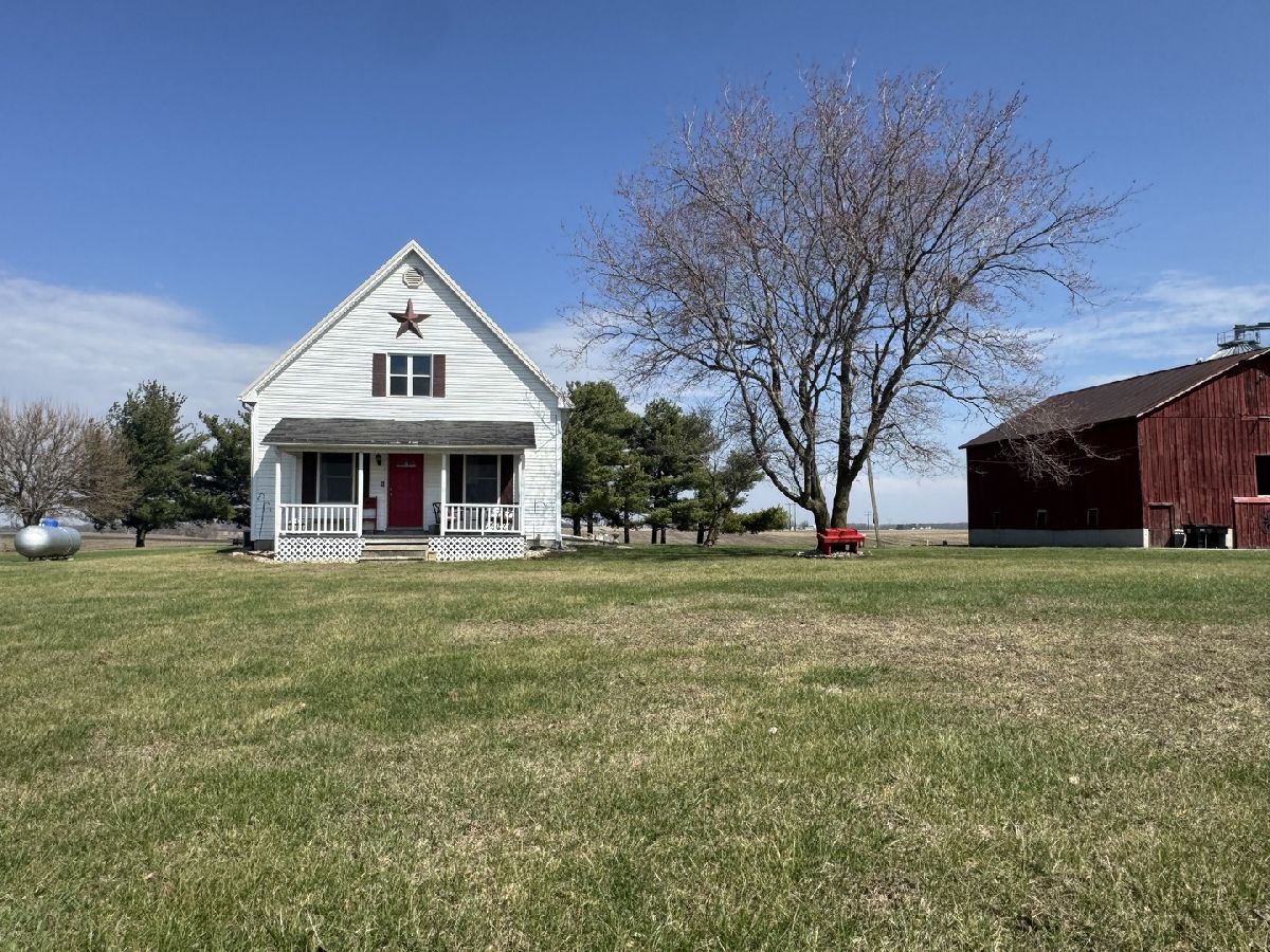  For Sale Heyworth Illinois, 5429 Columbia Road