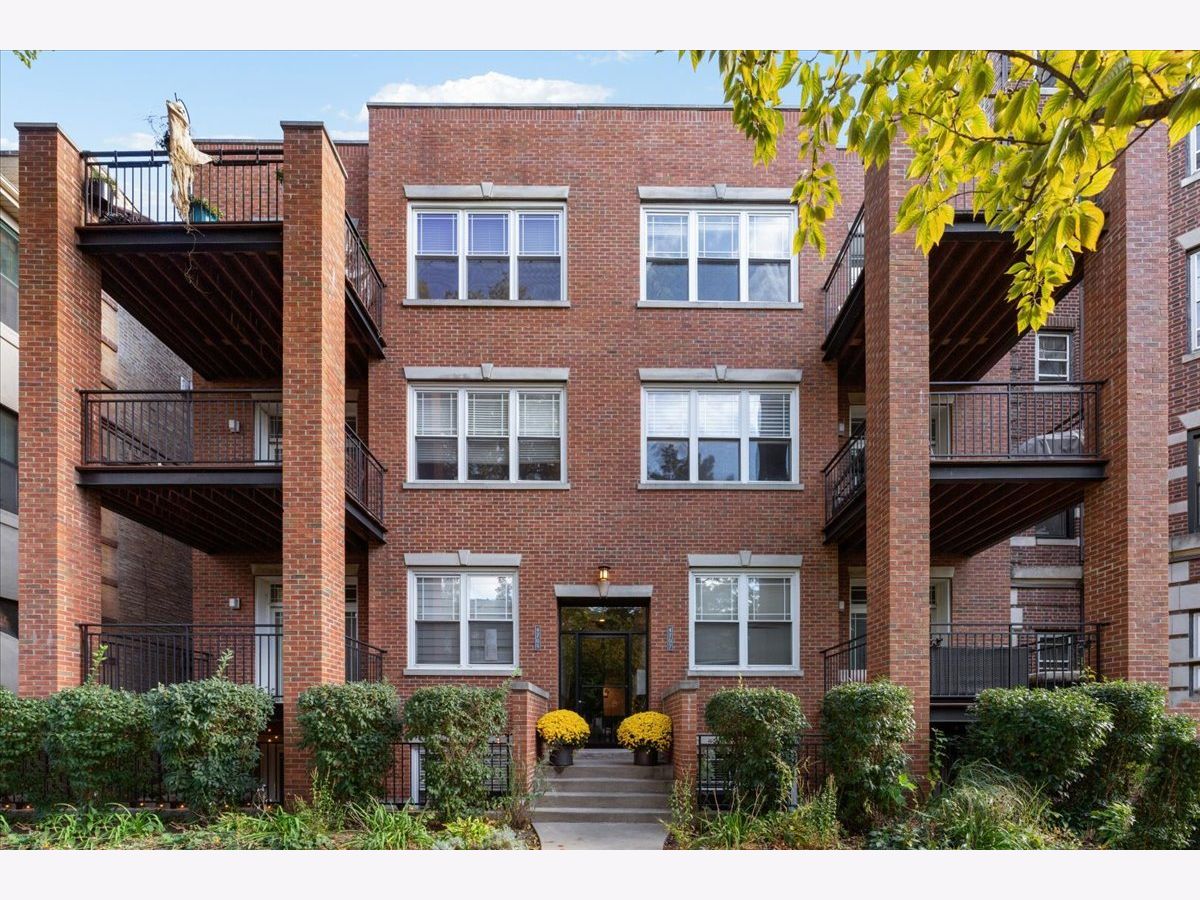  Sold Chicago Illinois, 4709 Beacon