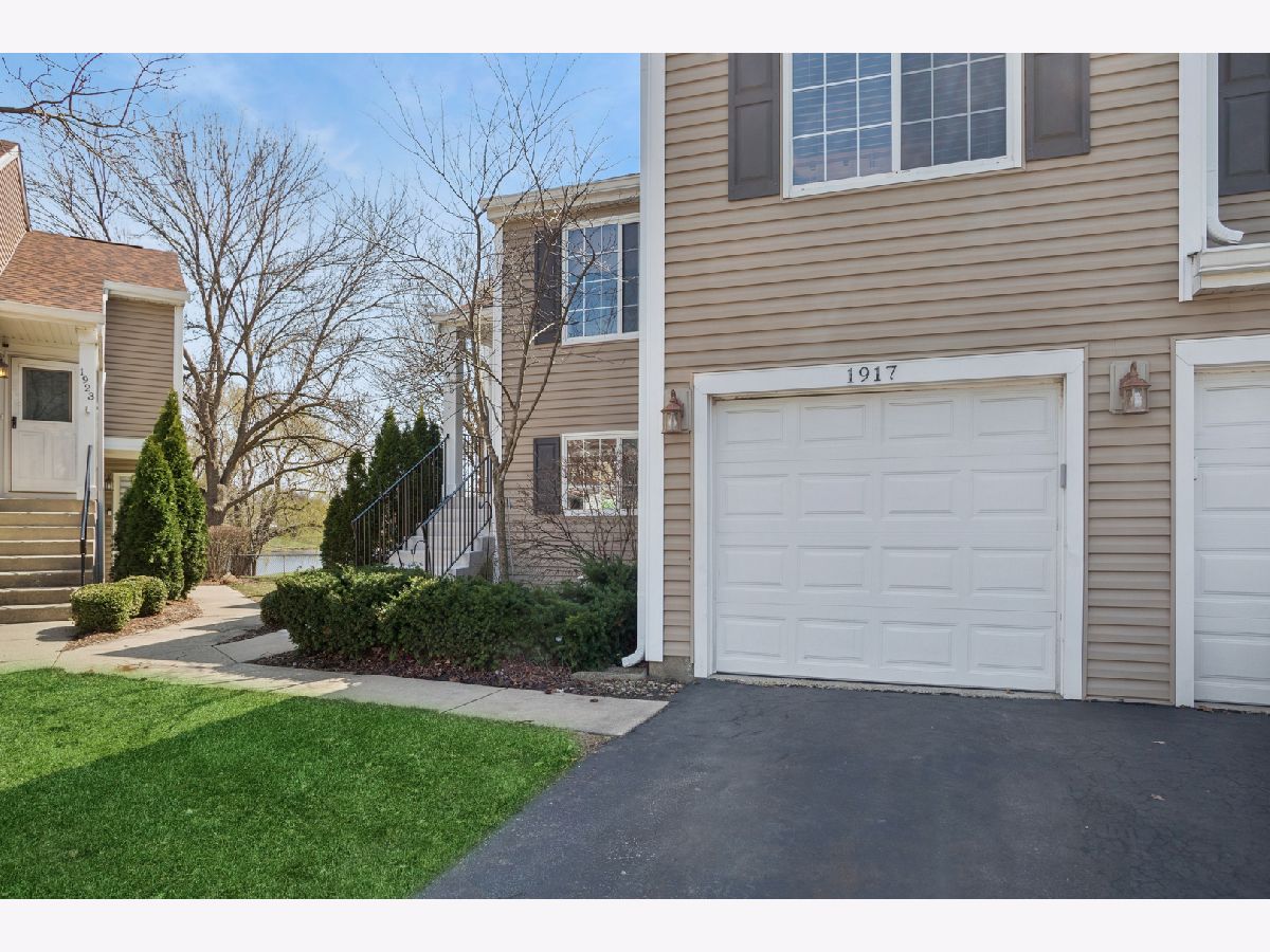  Rented Schaumburg Illinois, 1917 Windsong