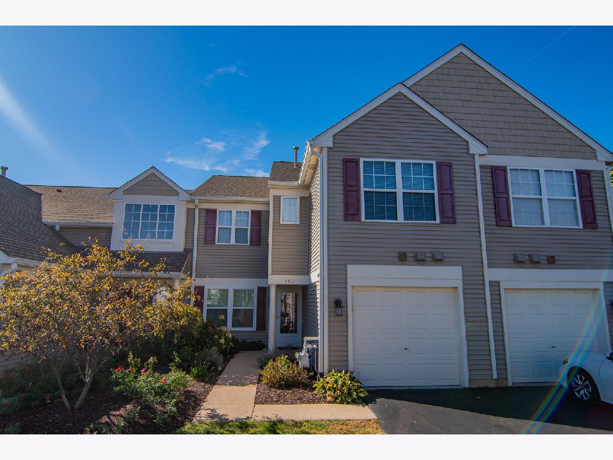 Townhomes & Condos Rented Windridge Naperville Illinois, 2835 Rutland