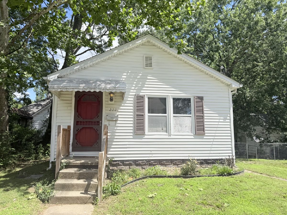  Sold Harrisburg Illinois, 222 Park