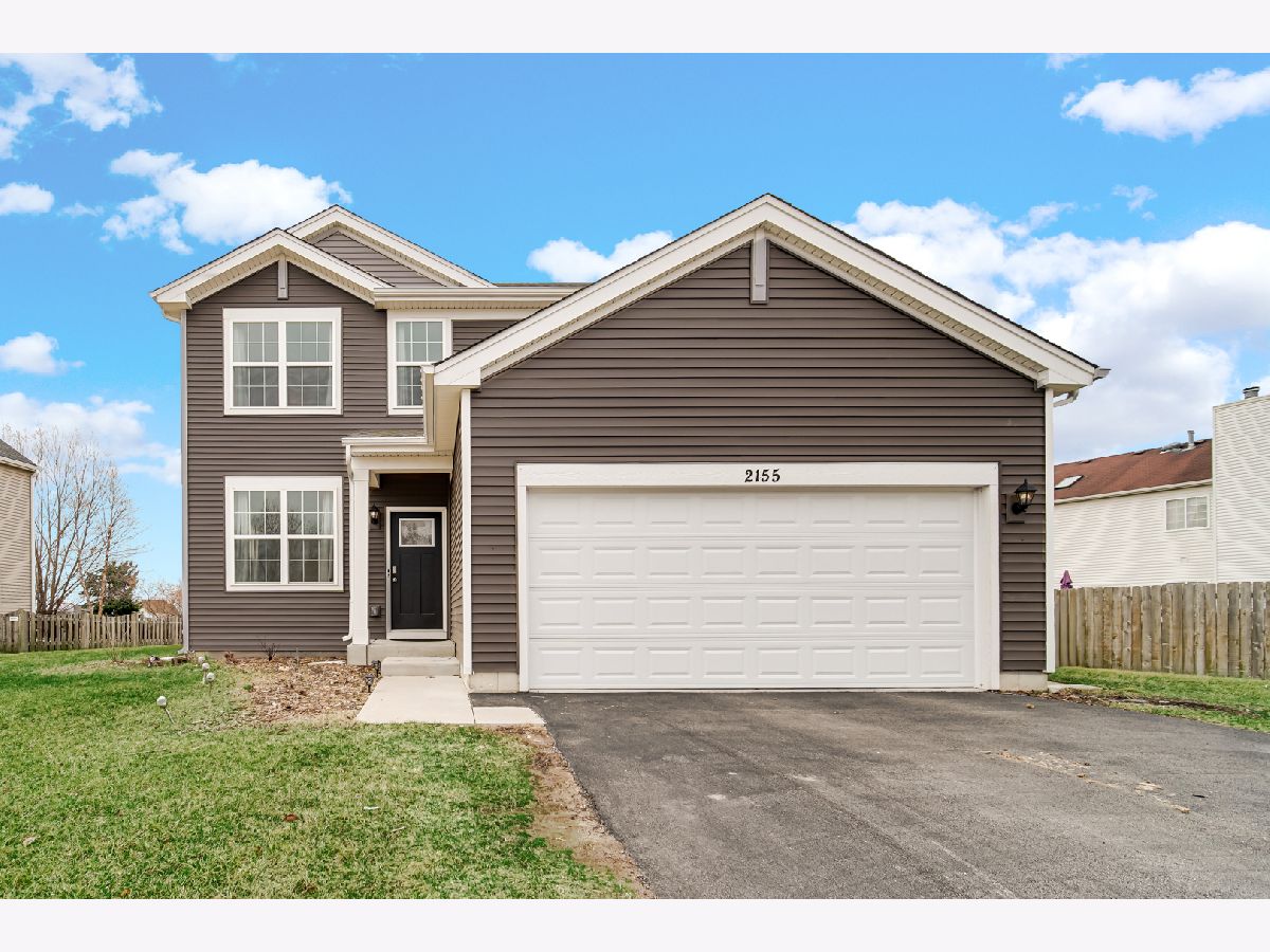  Rented Woodstock Illinois, 2155 Greenview