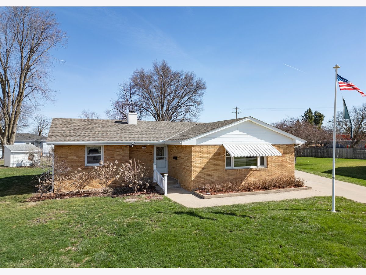  For Sale Galesburg Illinois, 989 Dayton Court
