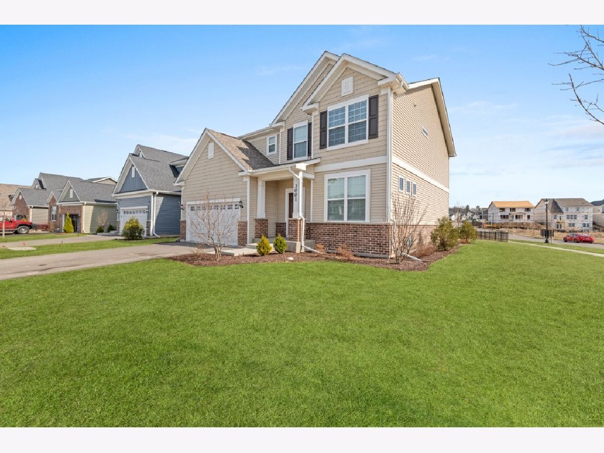 Homes For Sale Sheldon Woods Mundelein Illinois, 3001 Semple Way