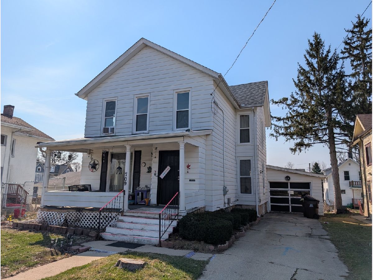  For Sale Freeport Illinois, 709 Lincoln Boulevard