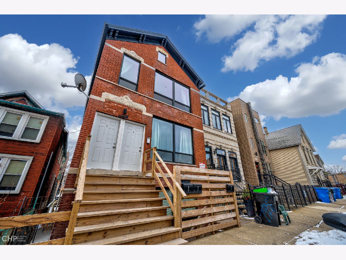  For Sale Chicago Illinois, 1716 Clinton Street