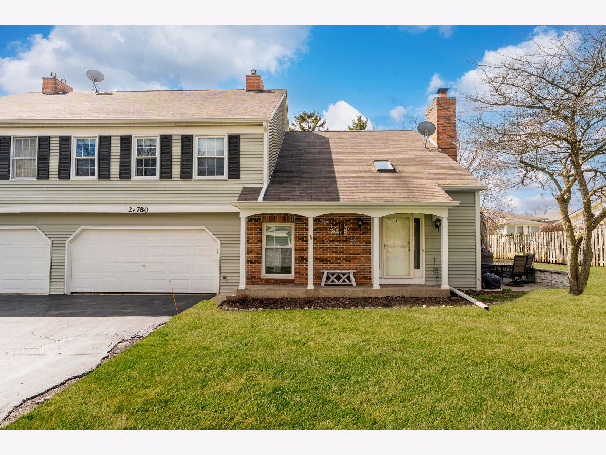 Townhomes For Sale Warrenville Lakes Warrenville Illinois, 2S780 Timber Drive