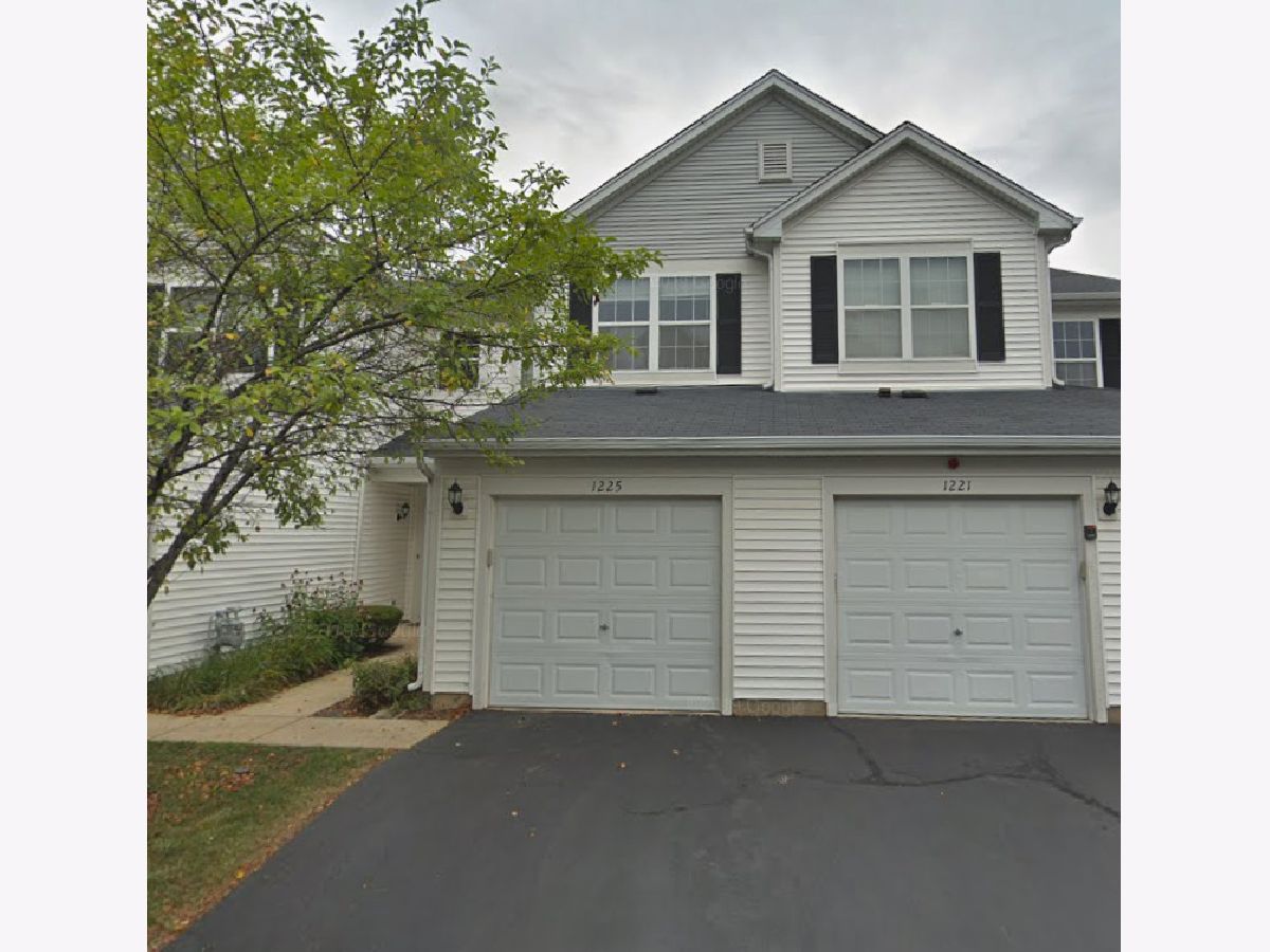 Townhomes & Homes Rented Aragon Carpentersville Illinois, 1225 Brookdale