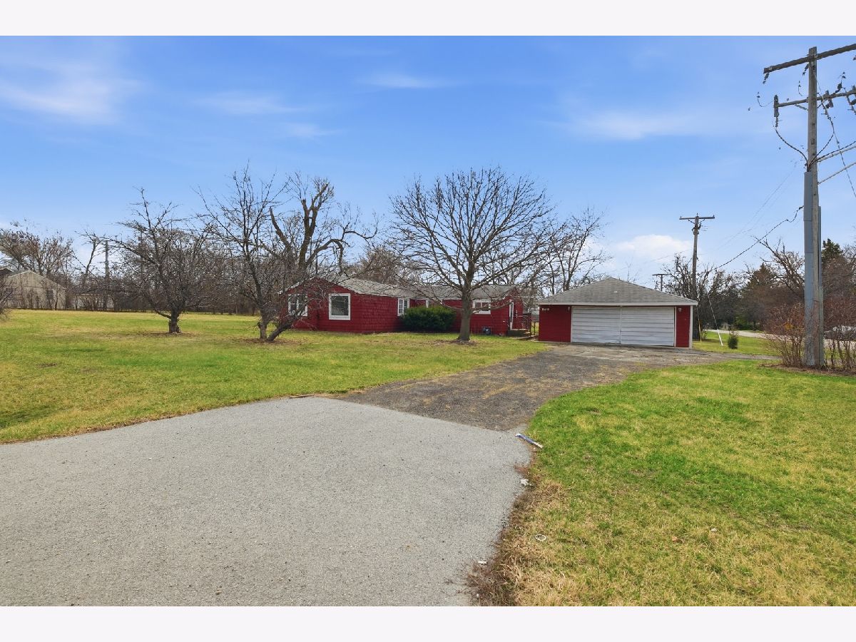  For Sale Country Club Hills Illinois, 18301 Le Claire Avenue