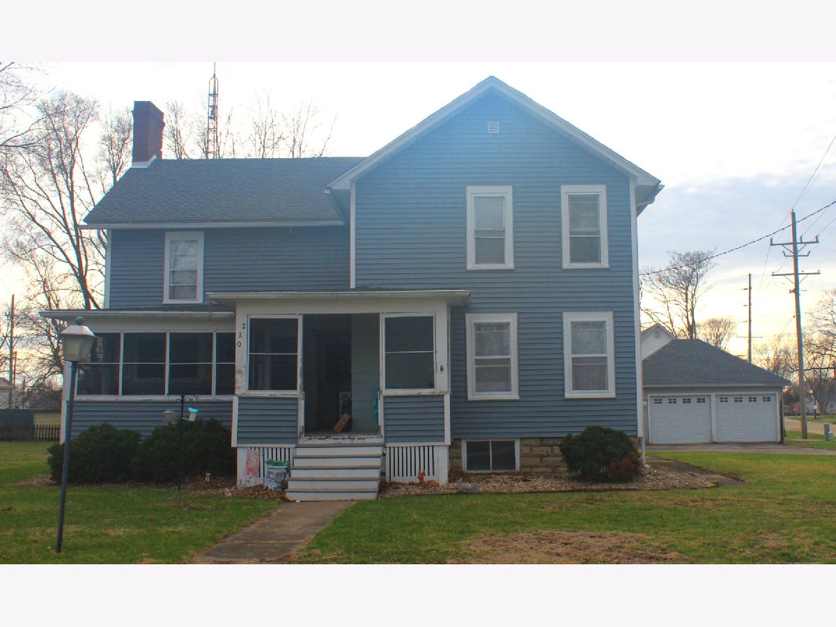  For Sale Earlville Illinois, 220 East Street
