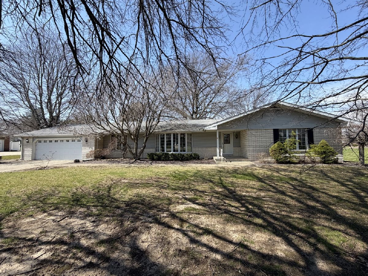  Sold Mattoon Illinois, 24 Country Club