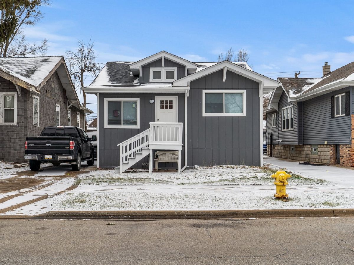  For Sale Calumet City Illinois, 319 156th Place