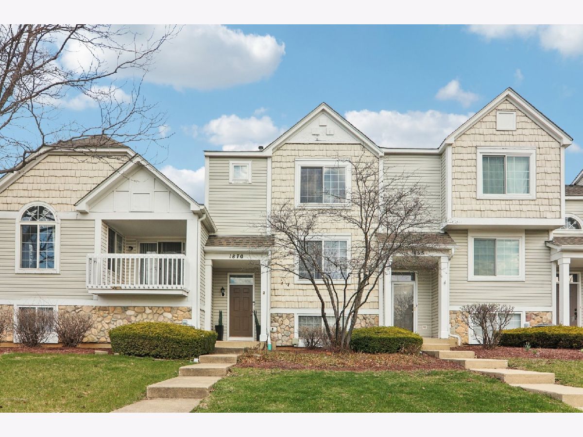  For Sale Aurora Illinois, 1870 Middlebury Drive